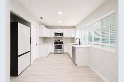 527 Shelly Court, Duncanville, TX 75137 - Photo 9