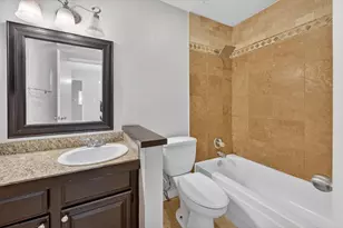 8601 Park Ln, Dallas, TX 75231 - Photo 21
