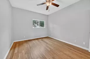 8601 Park Ln, Dallas, TX 75231 - Photo 17