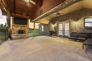 460 County Rd 4421, Trenton, TX 75490 - Photo 7