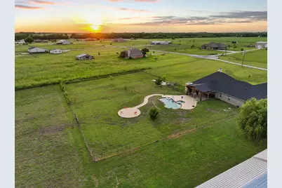 460 County Road 4421, Trenton, TX 75490 - Photo 9