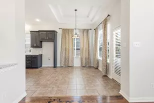 2223 Grizzly Run Ln, Euless, TX 76039 - Photo 7