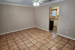 2801 19th St, Haltom City, TX 76106 - Photo 15