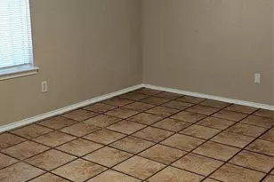 2801 19th St, Haltom City, TX 76106 - Photo 13