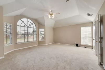 8300 Charleston Street, Irving, TX 75063 - Photo 13