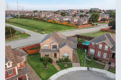 8300 Charleston Street, Irving, TX 75063 - Photo 19