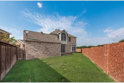 8300 Charleston Street, Irving, TX 75063 - Photo 21