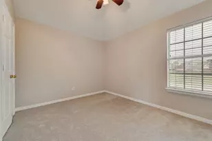 8300 Charleston St, Irving, TX 75063 - Photo 19