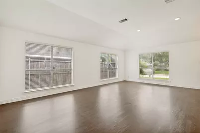 4232 Osborn Road, Dallas, TX 75227 - Photo 5