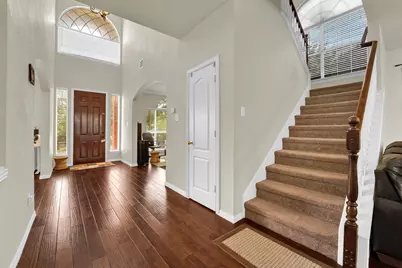 529 Abbey Court, Coppell, TX 75019 - Photo 9