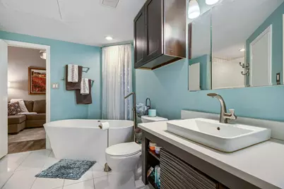 4040 Avondale Avenue #302, Dallas, TX 75219 - Photo 19