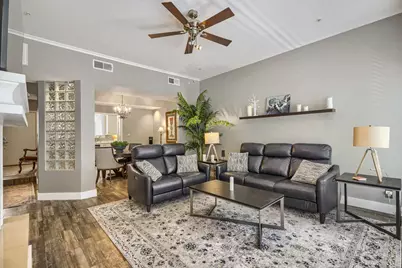 4040 Avondale Avenue #302, Dallas, TX 75219 - Photo 15