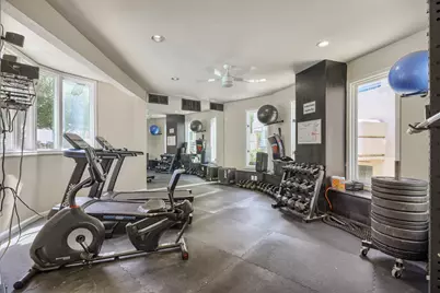 4040 Avondale Avenue #302, Dallas, TX 75219 - Photo 23