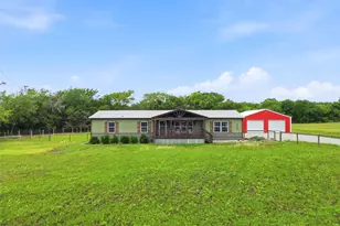 237 County Rd 4927, Trenton, TX 75490 - Photo 35