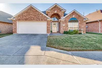 2620 Britany Circle, Bedford, TX 76022 - Photo 1