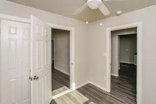2402 Summer Ave, Waco, TX 76708 - Photo 13