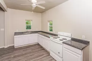 2402 Summer Ave, Waco, TX 76708 - Photo 5