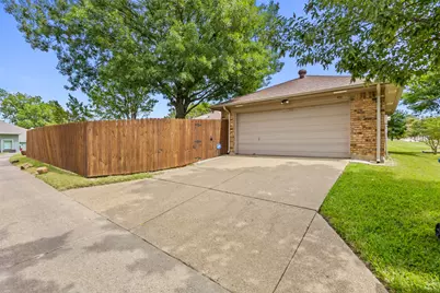 431 Tate Drive, DeSoto, TX 75115 - Photo 37