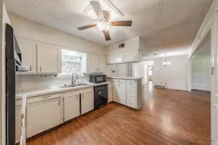 202 Mathis St, Seagoville, TX 75159 - Photo 11