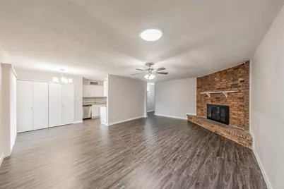 6925 Sandstone Court, Fort Worth, TX 76120 - Photo 7