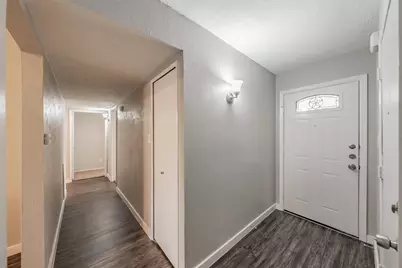 6925 Sandstone Court, Fort Worth, TX 76120 - Photo 5