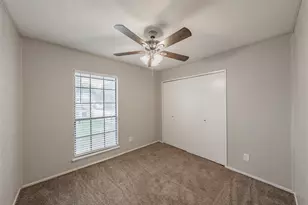 6925 Sandstone Ct, Fort Worth, TX 76120 - Photo 17