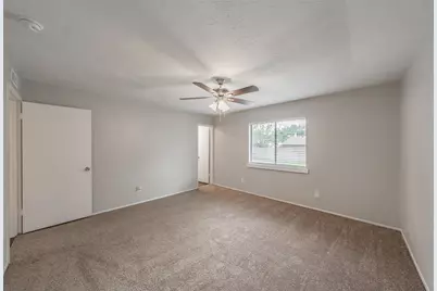 6925 Sandstone Court, Fort Worth, TX 76120 - Photo 23