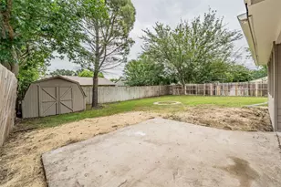6925 Sandstone Ct, Fort Worth, TX 76120 - Photo 33