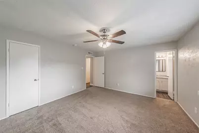 6925 Sandstone Court, Fort Worth, TX 76120 - Photo 25
