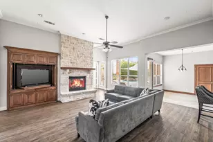 1321 Cotulla Dr, Allen, TX 75013 - Photo 9