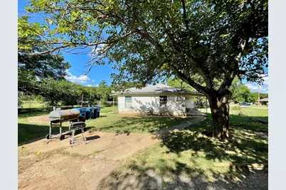 514 W Roosevelt Avenue, Whitney, TX 76692 - Photo 3