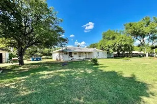514 W Roosevelt Ave, Whitney, TX 76692 - Photo 1