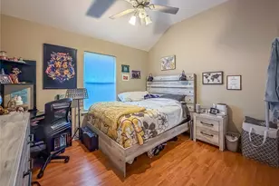920 Carousel Dr, Bedford, TX 76021 - Photo 19