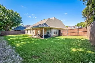920 Carousel Dr, Bedford, TX 76021 - Photo 23