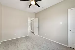 517 High Desert Dr, Fort Worth, TX 76131 - Photo 25