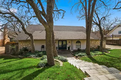 2703 Chinquapin Oak Lane, Arlington, TX 76012 - Photo 1