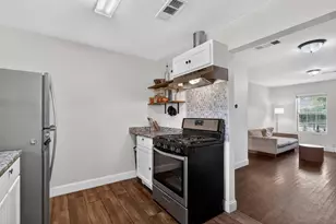2730 Marjorie Ave, Dallas, TX 75216 - Photo 9