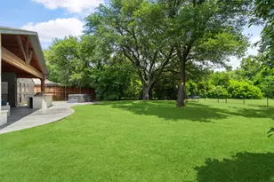 6334 Oakleaf Rd, Dallas, TX 75248 - Photo 33