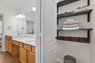 10008 Hanover Dr, Providence Village, TX 76227 - Photo 19