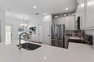10008 Hanover Dr, Providence Village, TX 76227 - Photo 11