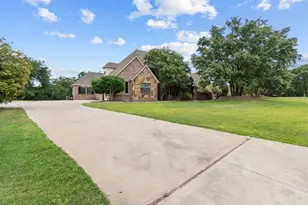 7348 Brady Oaks Dr, Fort Worth, TX 76135 - Photo 23