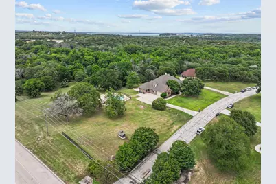 7348 Brady Oaks Drive, Fort Worth, TX 76135 - Photo 19