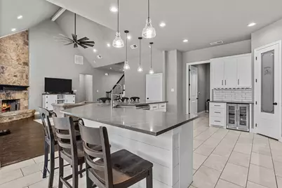 7348 Brady Oaks Drive, Fort Worth, TX 76135 - Photo 9
