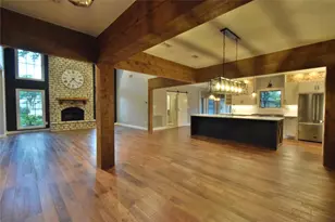 6405 Secretariat Ct, Granbury, TX 76049 - Photo 3