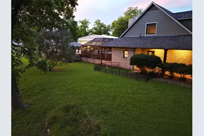 6405 Secretariat Court, Granbury, TX 76049 - Photo 23