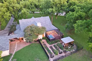 6405 Secretariat Ct, Granbury, TX 76049 - Photo 33