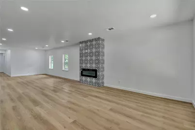 2916 Travis Avenue, Fort Worth, TX 76110 - Photo 7
