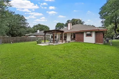 4617 Lexington Street, Bellmead, TX 76705 - Photo 13
