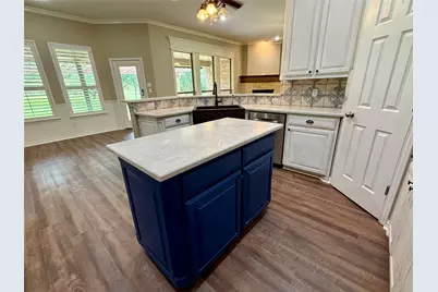 102 Aledo Pointe Drive, Aledo, TX 76008 - Photo 11