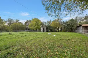 1905 Bell St, Waco, TX 76711 - Photo 11